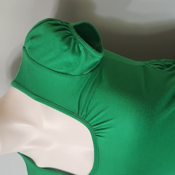 Derek Heart Green Short Sleeve Top - Picture 7 of 14